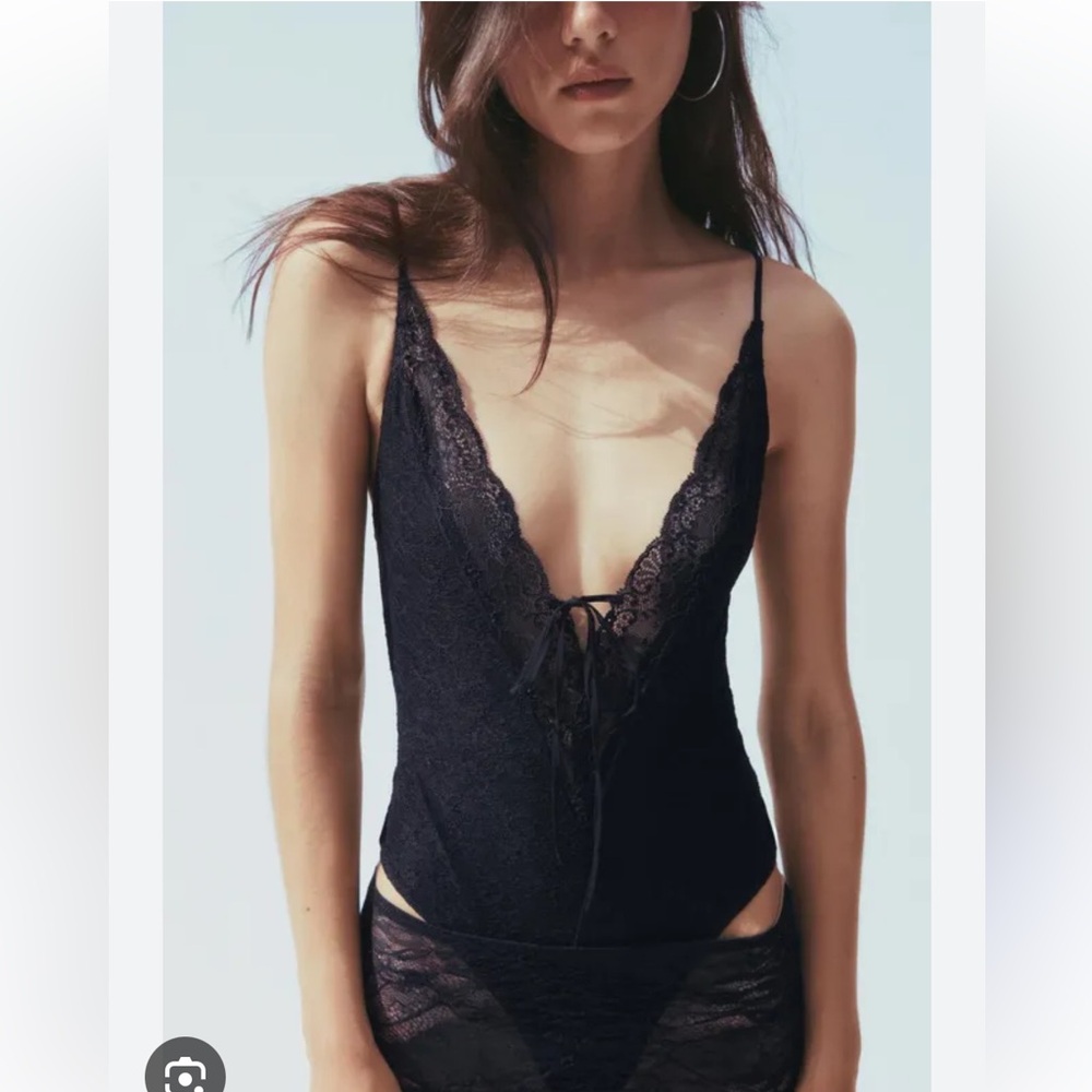 Zara NWT black lace lingerie bodysuit 6050/360